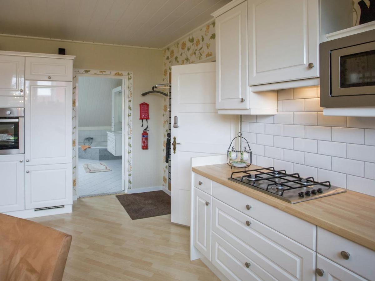 Boutique Apartment In Ritthem With Terrace Esterno foto