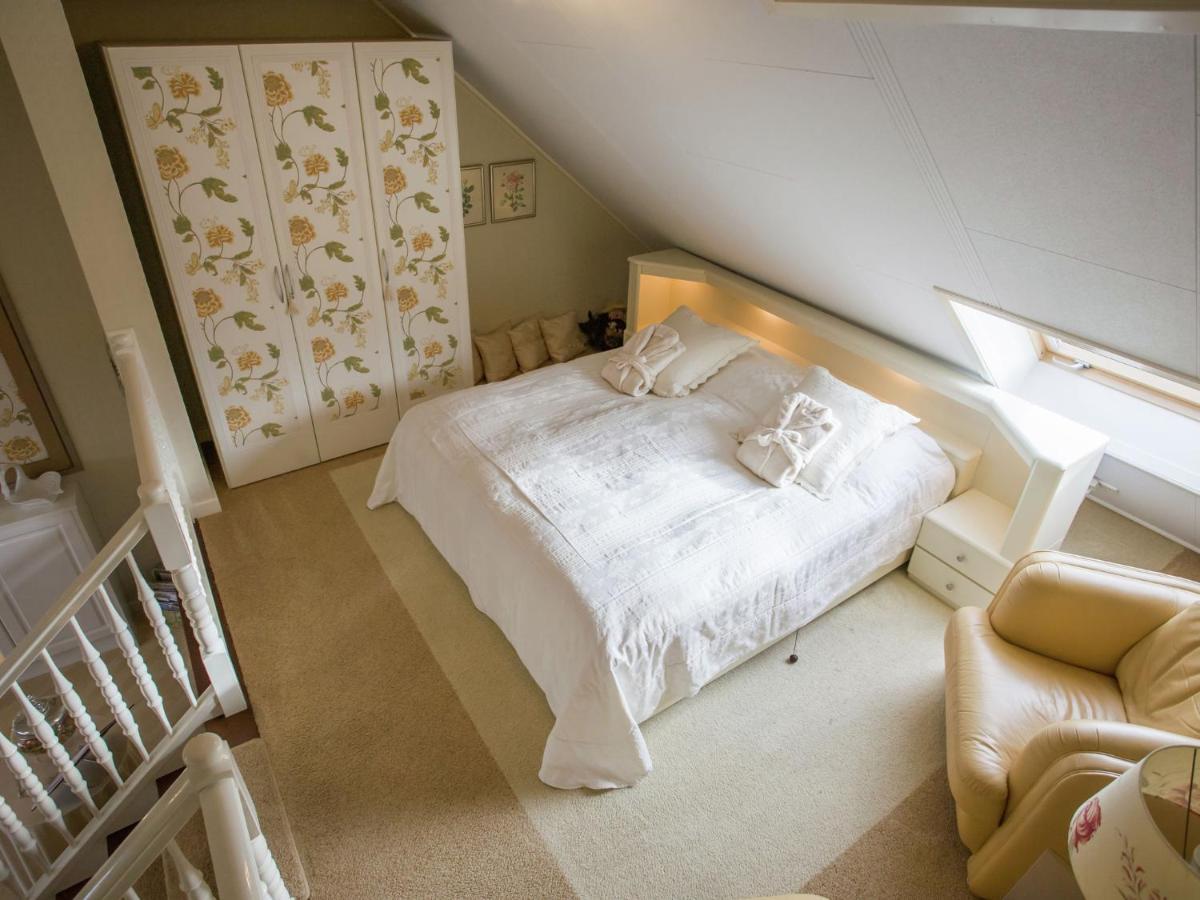Boutique Apartment In Ritthem With Terrace Esterno foto